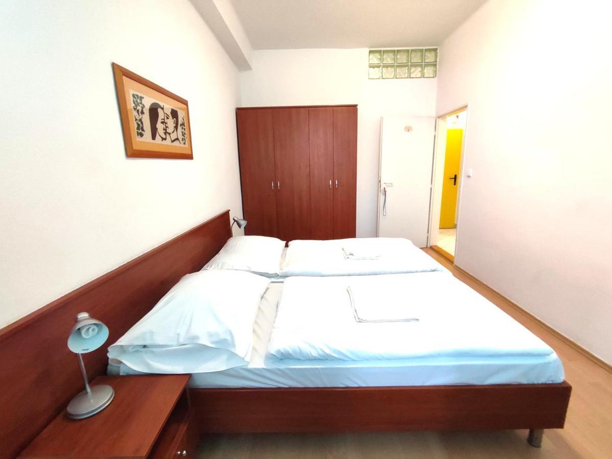 Hotel Jurki Dom براتسيلافا المظهر الخارجي الصورة