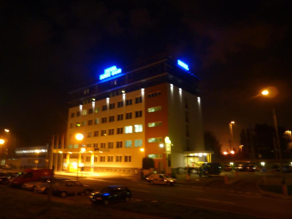 Hotel Jurki Dom براتسيلافا المظهر الخارجي الصورة